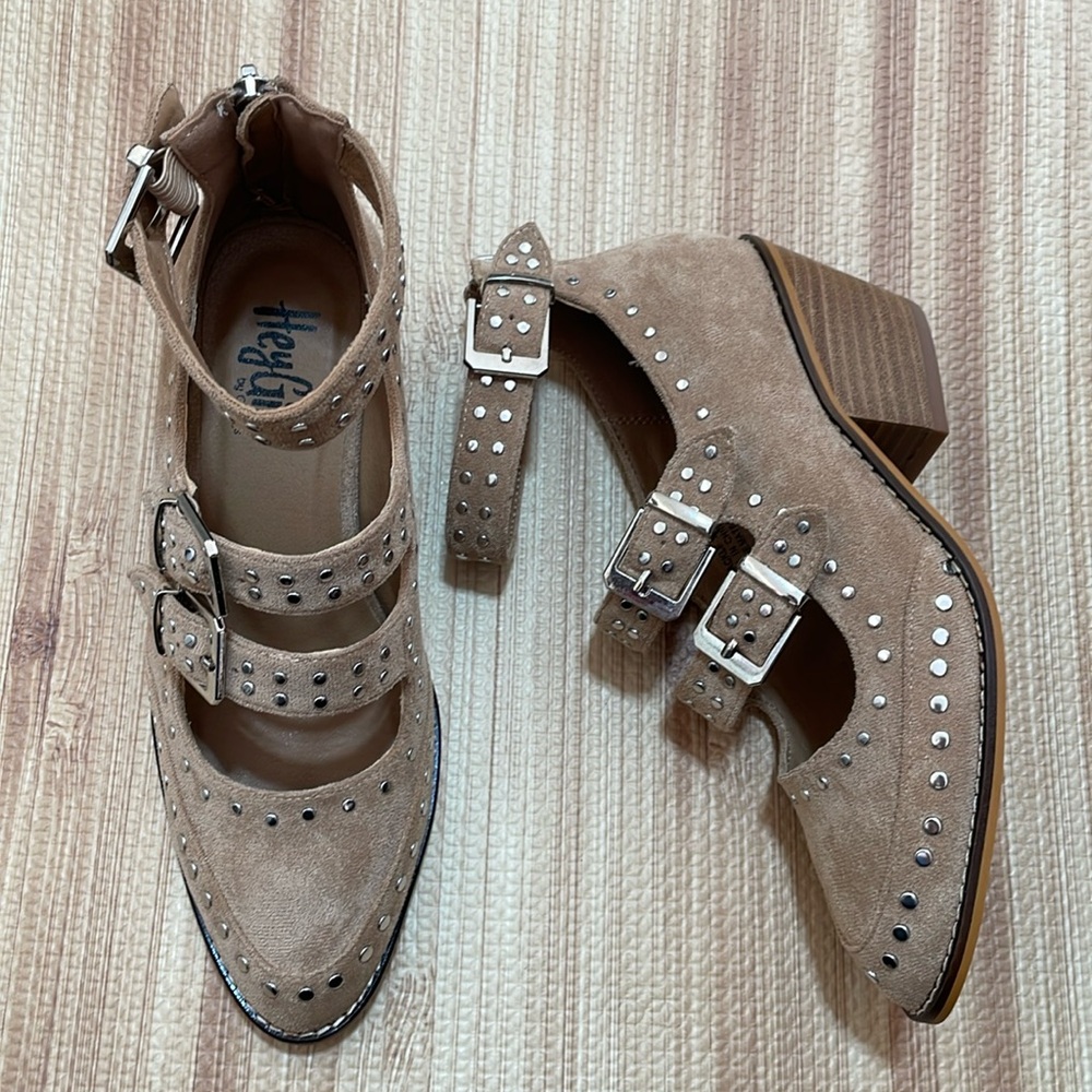 Hey girl by Corkys sand suede strappy pump with silver studs
